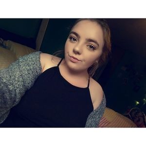 Meet your Posher, Kendra